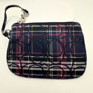 Coach Signature GLITTER C Poppy Pink Tartan Plaid Wristlet
